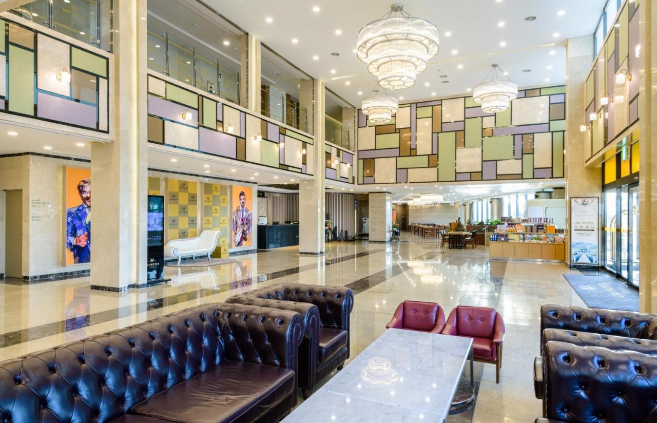 Uni Hotel Csedzsu Kültér fotó