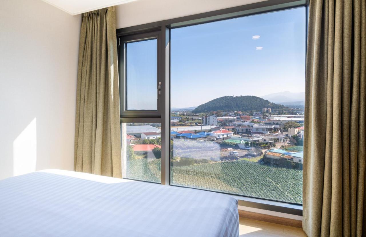 Uni Hotel Csedzsu Kültér fotó
