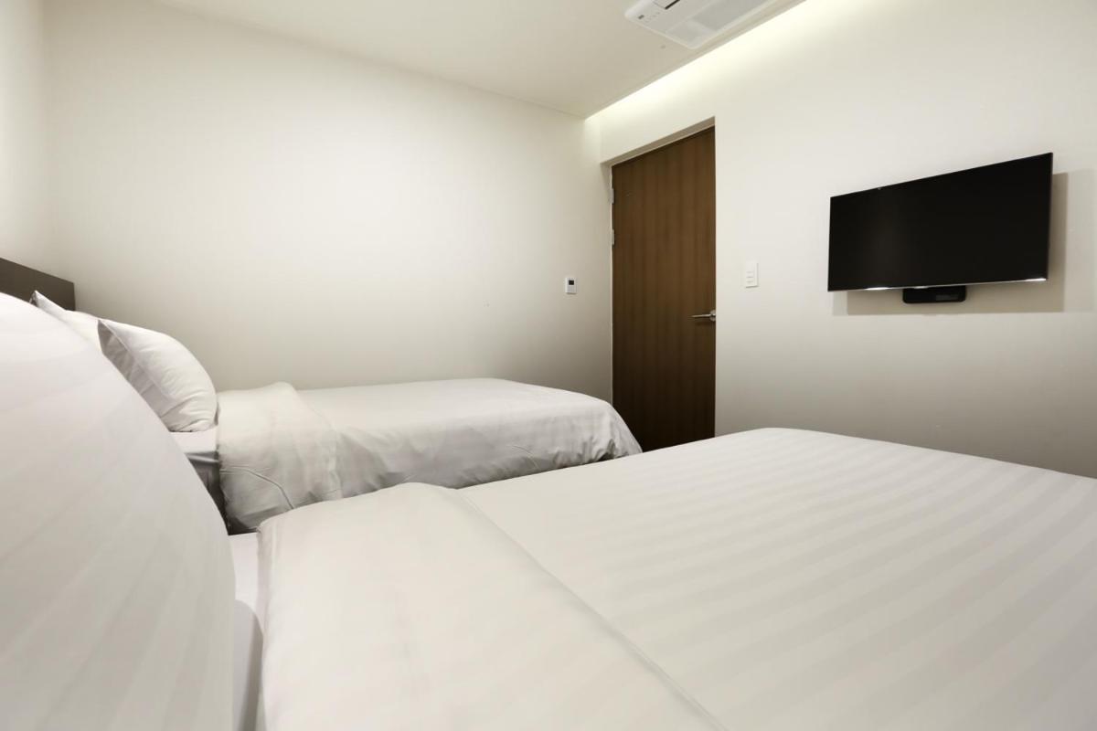 Uni Hotel Csedzsu Kültér fotó